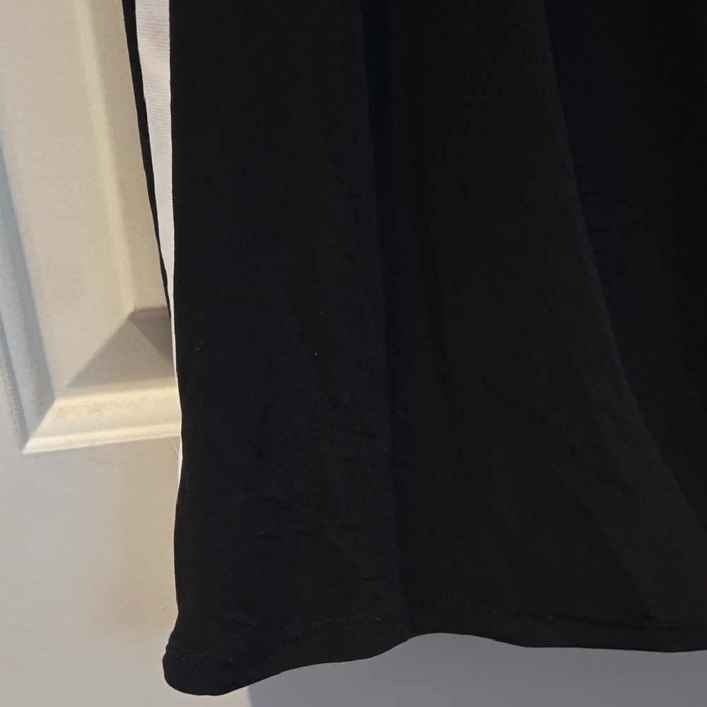 Chaps Black and White Long Sleeve Dress - Picture 5 of 9